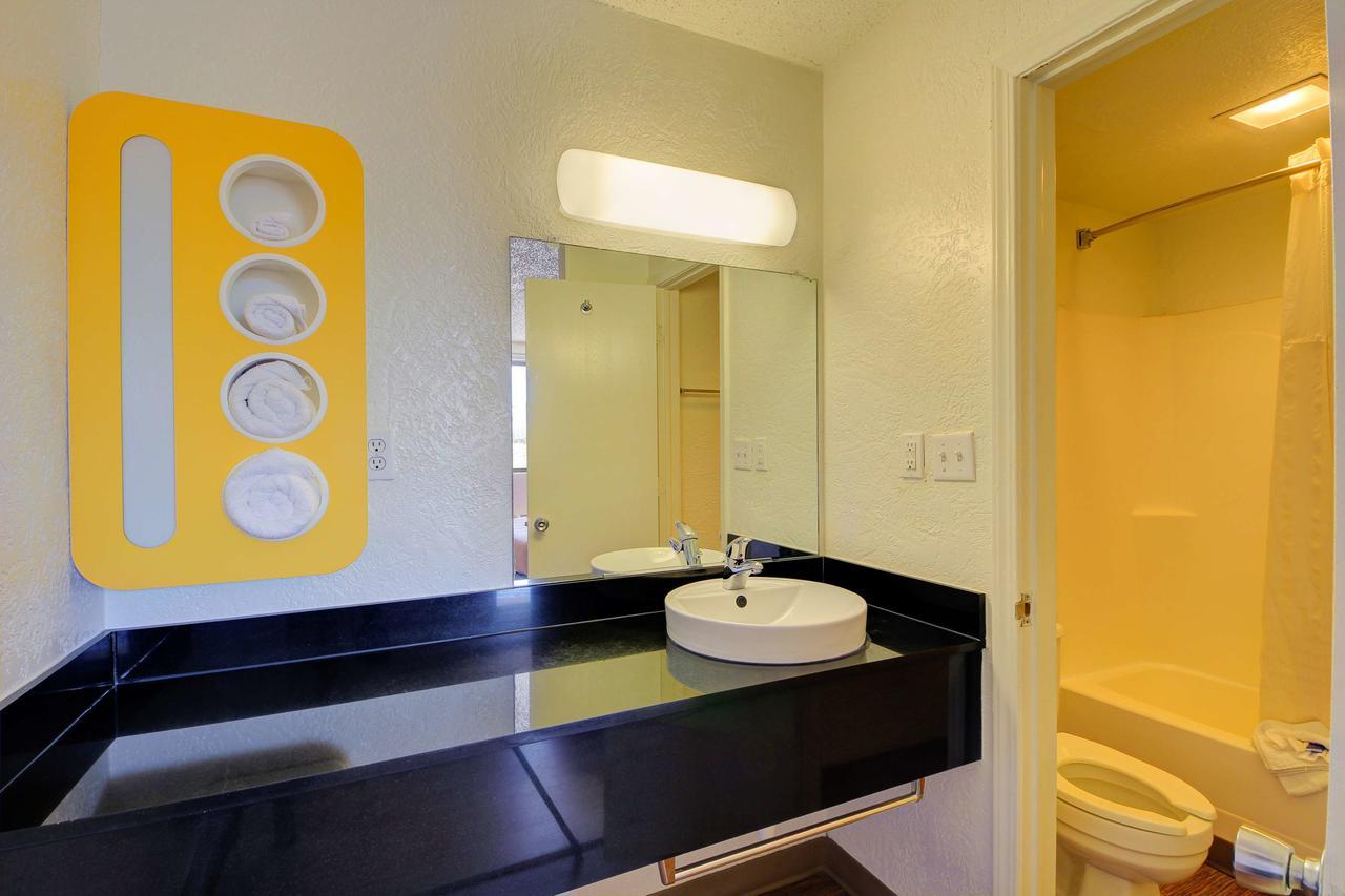 Motel 6-Oklahoma City, Ok - Frontier City Luaran gambar