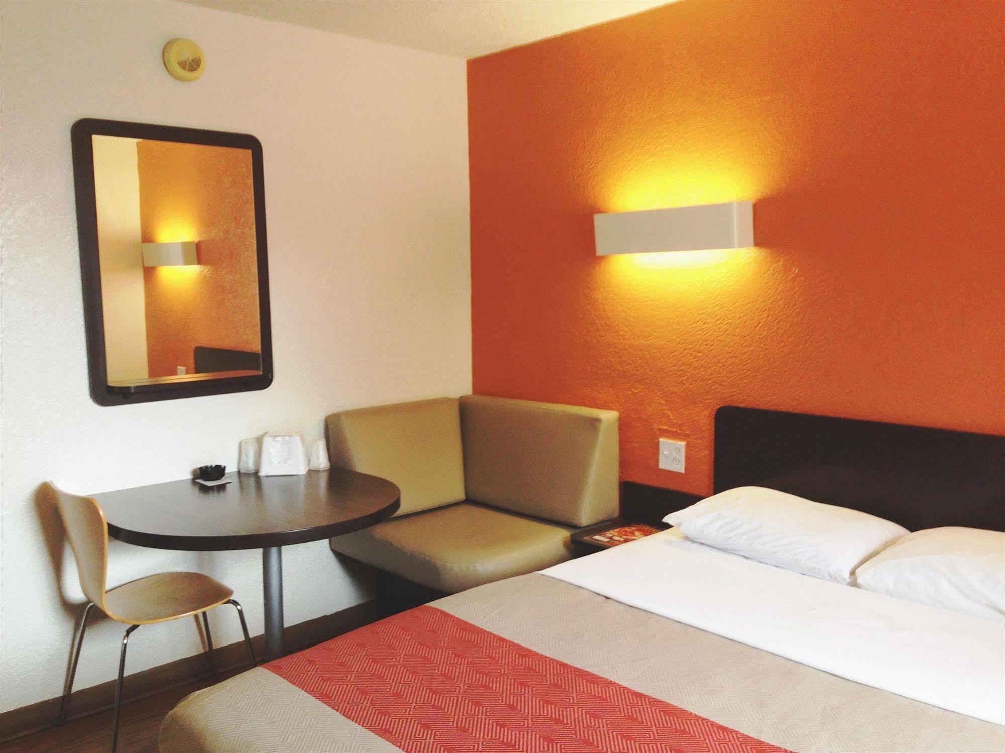 Motel 6-Oklahoma City, Ok - Frontier City Luaran gambar